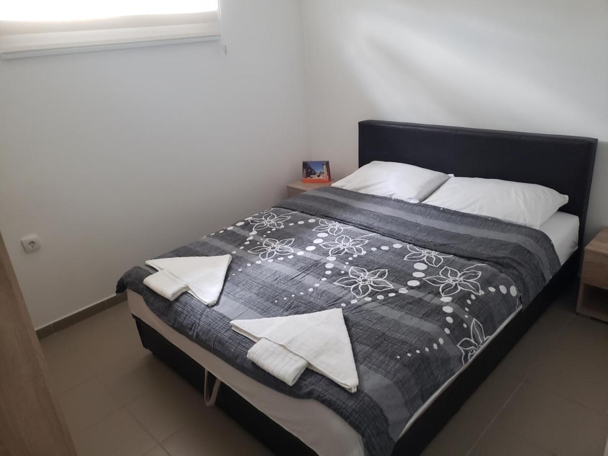 Apartmani Pajic Ягодина Екстериор снимка