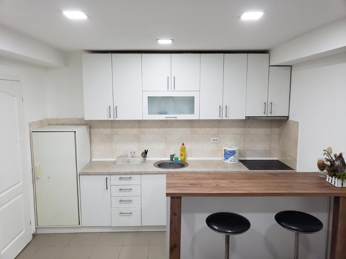 Apartmani Pajic Ягодина Екстериор снимка