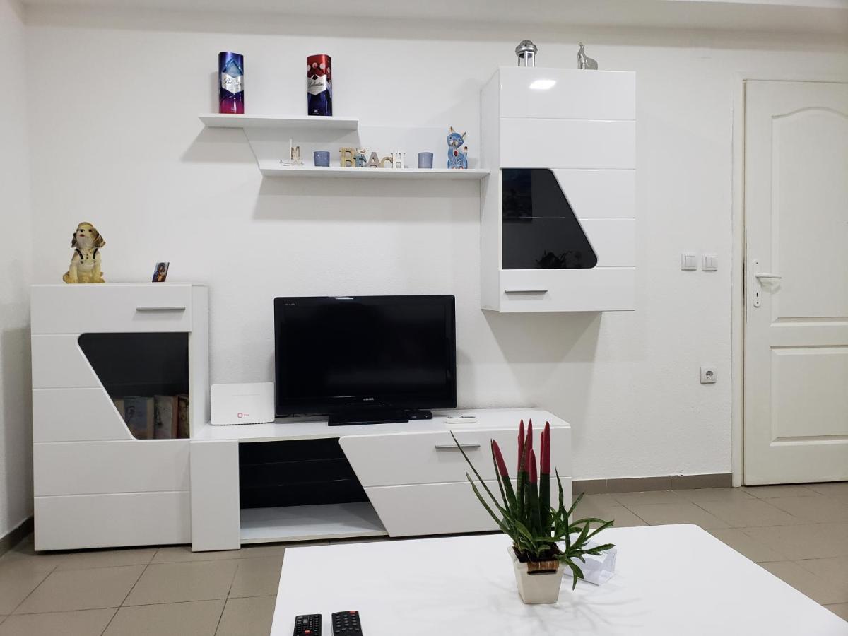 Apartmani Pajic Ягодина Екстериор снимка