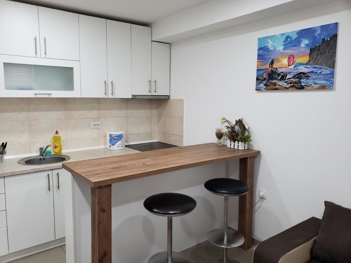 Apartmani Pajic Ягодина Екстериор снимка