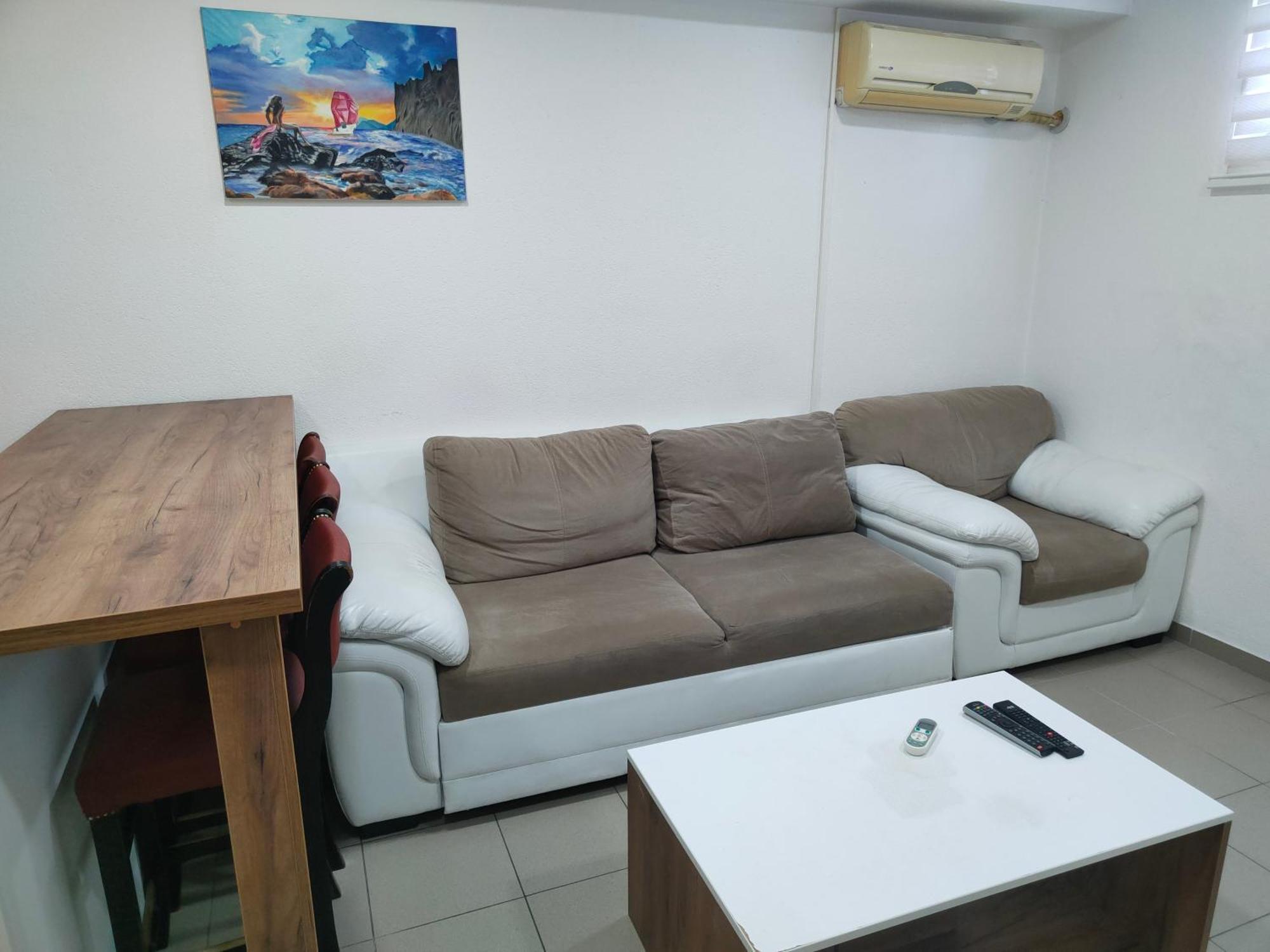 Apartmani Pajic Ягодина Екстериор снимка